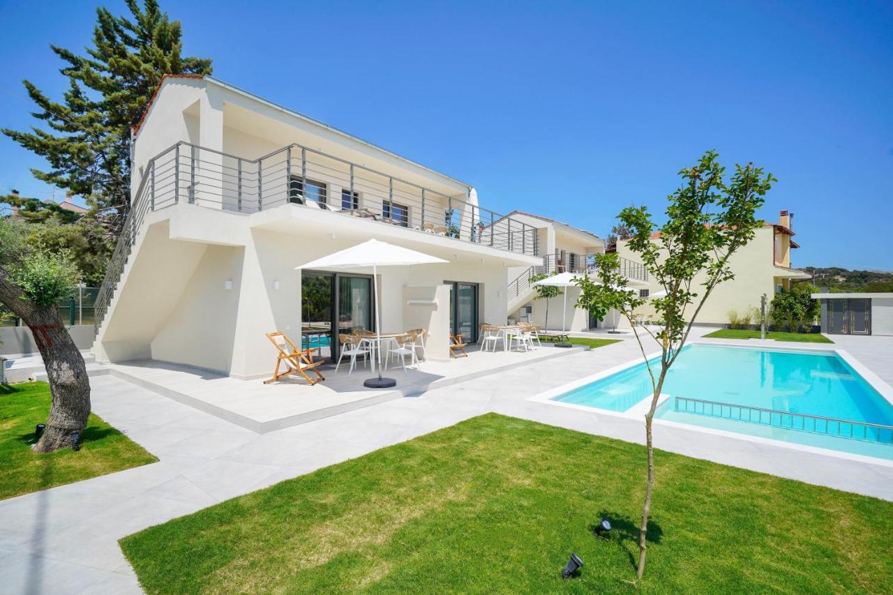 Filoxenia Luxury Apartments Potos Exterior photo